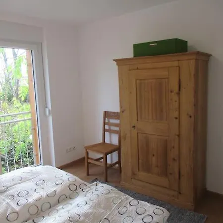 Ferienwohnung Im Gruenen Gottenheim Exterior photo